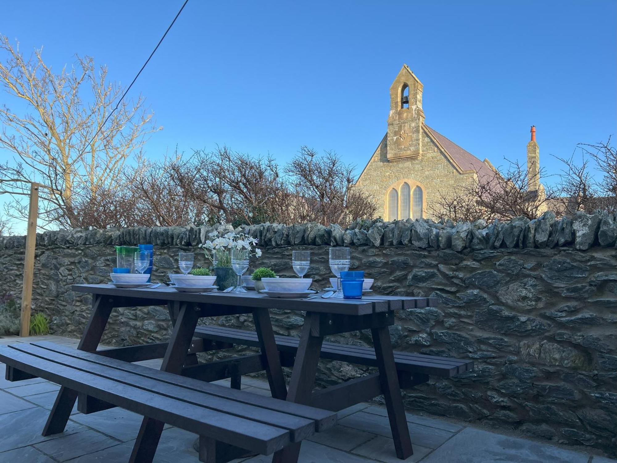 Coastal Retreat 150M From Beach Perfect For Families And Dogs Trearddur Kültér fotó